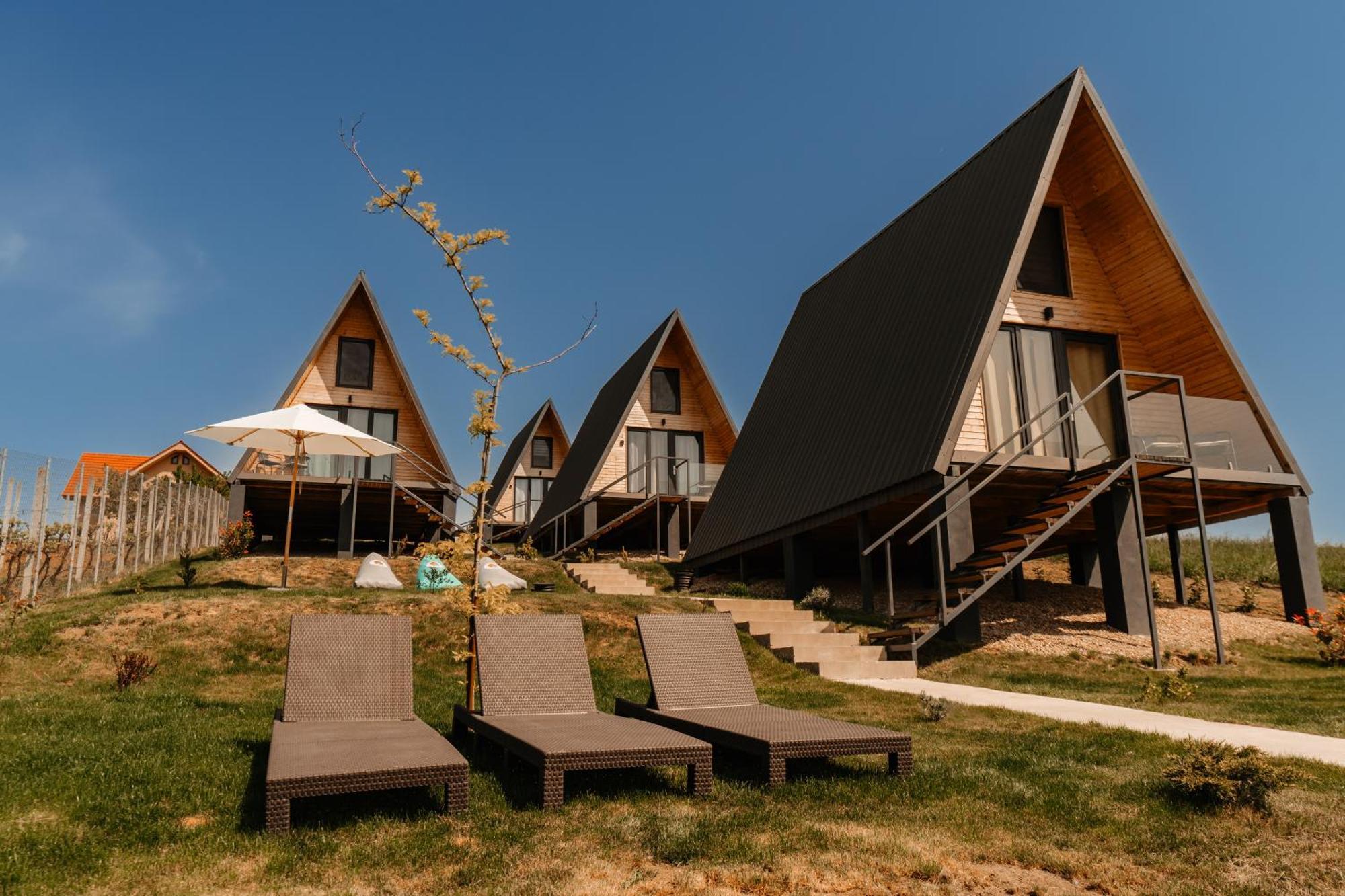 Cavo Village- Cabins Rental Baile 1 Mai Rontau Exterior photo