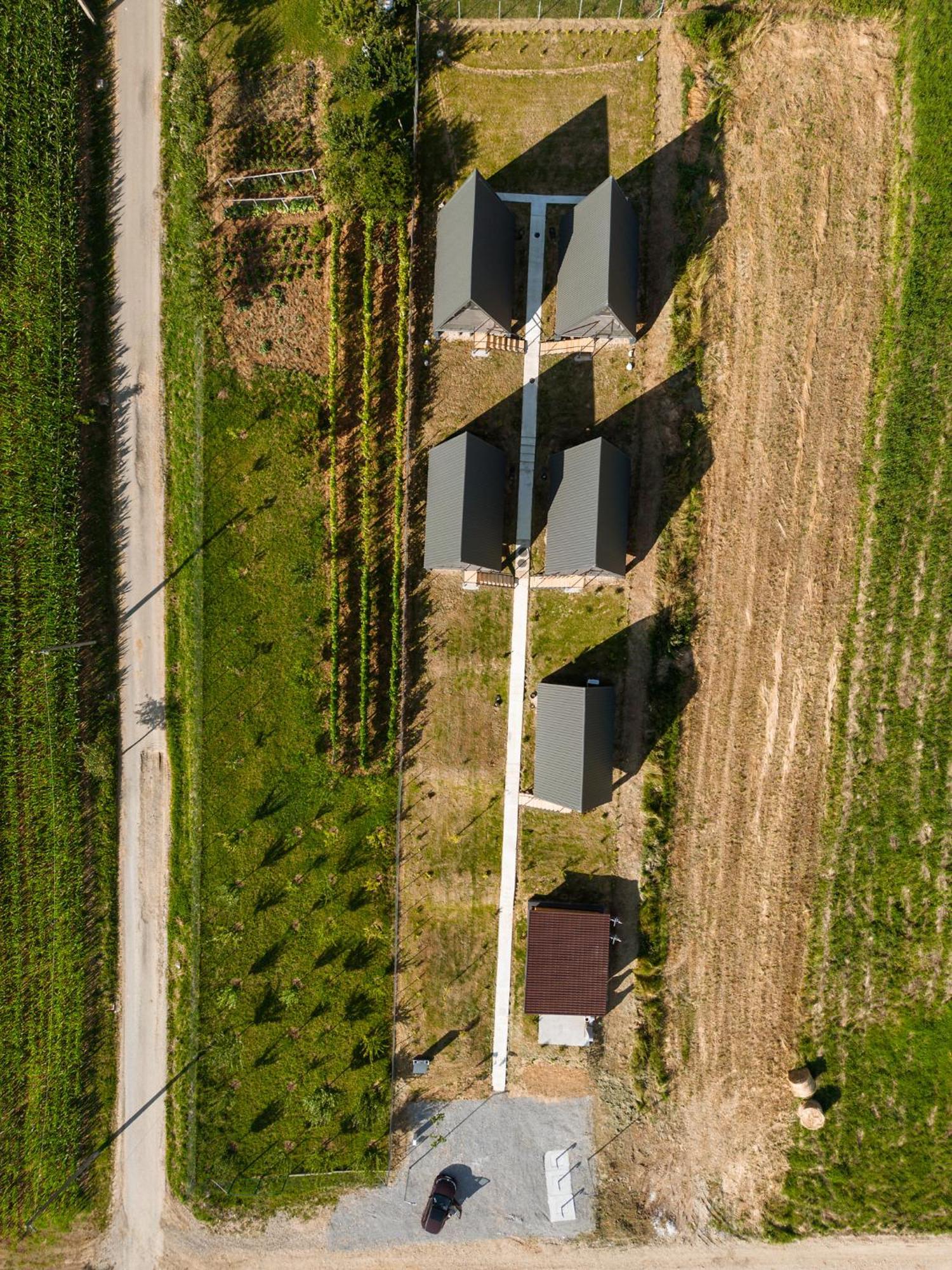 Cavo Village- Cabins Rental Baile 1 Mai Rontau Exterior photo
